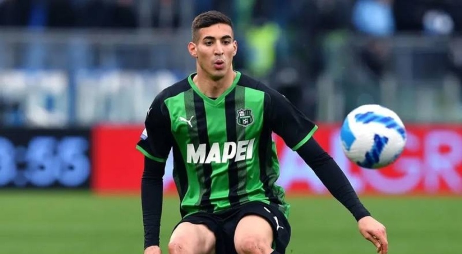 Galatasaray ve Fenerbahçe, Mert Müldür için mücadele ediyor