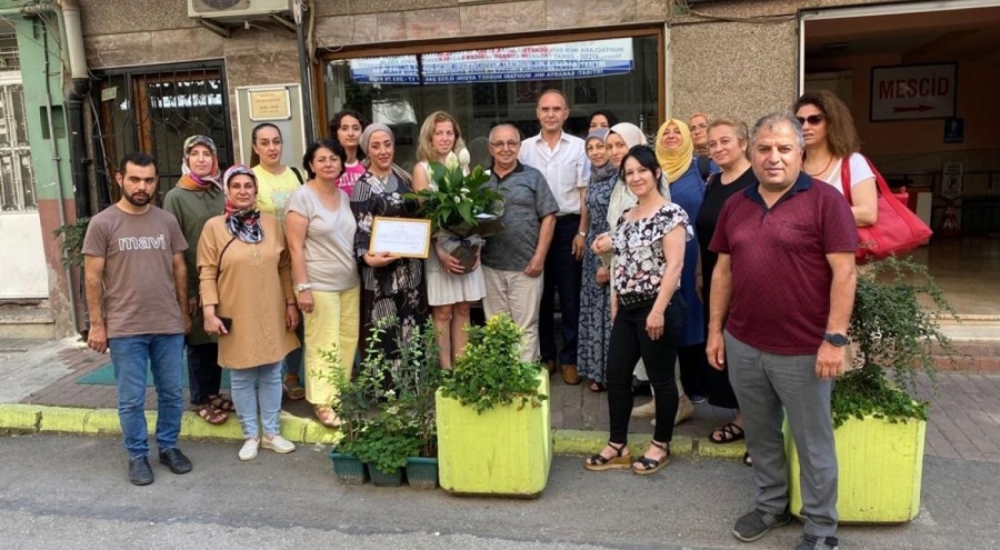 Osmangazi'de Öz Bakıma Destek Elemanı Eğitimi Kursu'nu tamamlayanlar sertifikalarını aldı