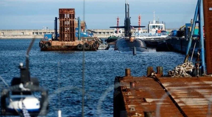 ABD'ye ait nükleer denizaltı Güney Kore'den ayrıldı