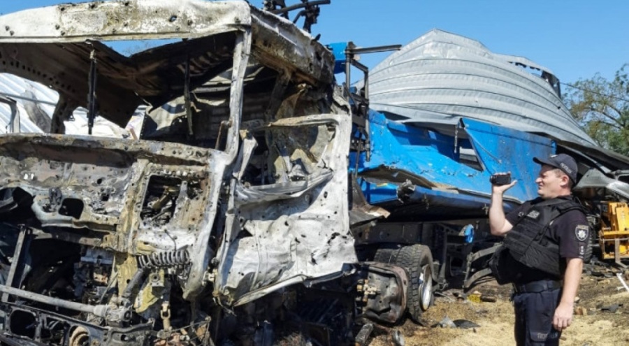 Rusya'dan Odessa'ya hava saldırısı: 100 ton bezelye ve 20 ton arpa imha edildi