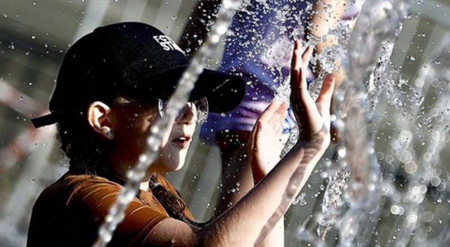 Sıcak havalarda çocukları çok fazla dışarda tutmayın