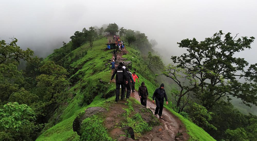 Hindistan'da toprak kayması