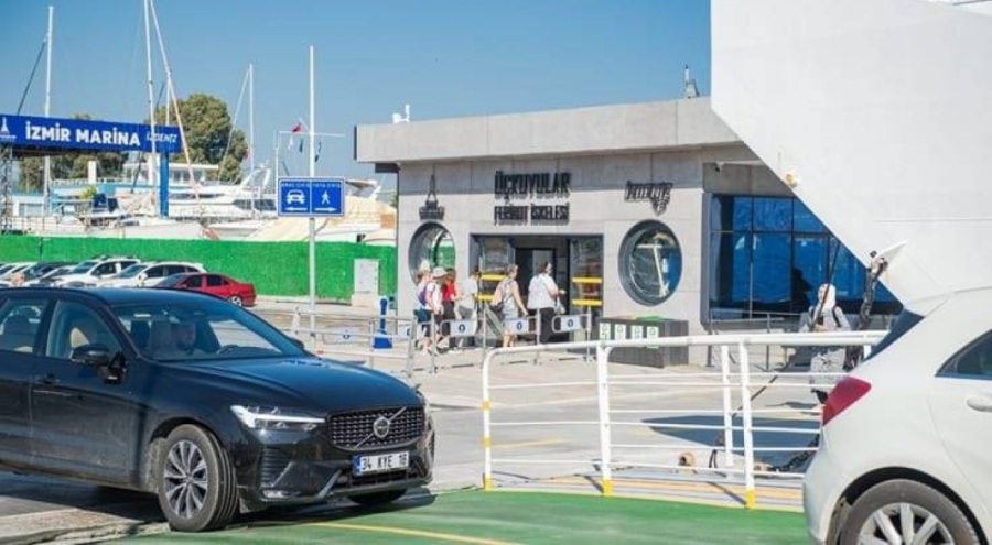 İzmir'de arabalı vapur ücretlerine zam geldi