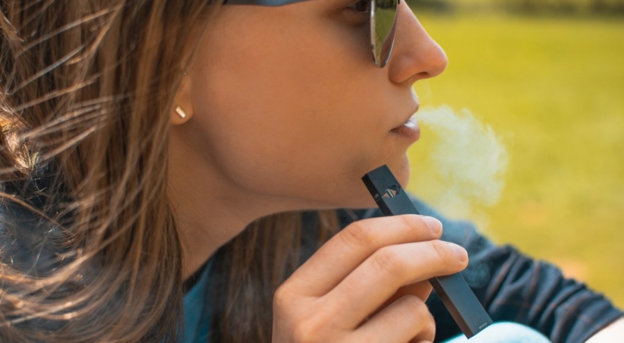 Uzmandan e-sigara ve puff barlar için uyarı: Ciddi tehdit