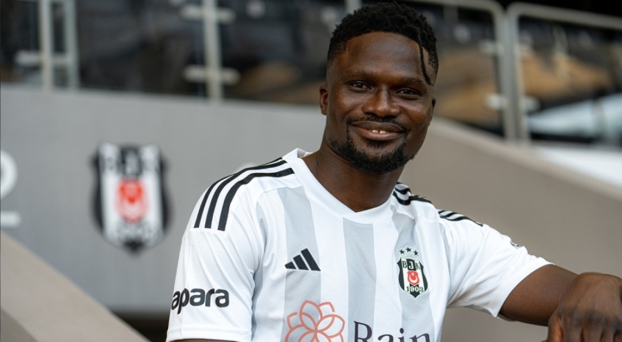 Beşiktaş'ın yeni transferi Amartey: Beşiktaş'ta olduğum için çok mutluyum