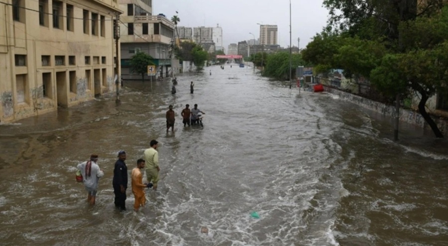 Muson felaketinde ölü sayısı yükseliyor
