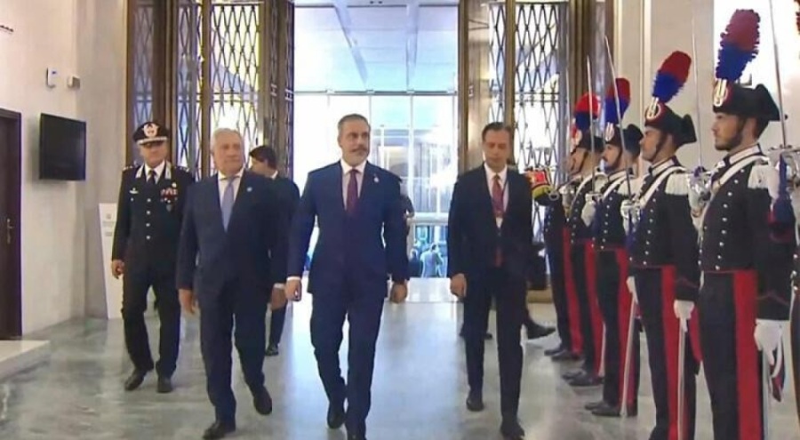 Bakan Fidan İtalya'da