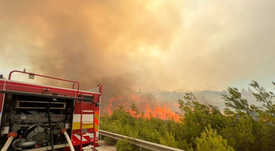 Rodos 6 gündür yanıyor