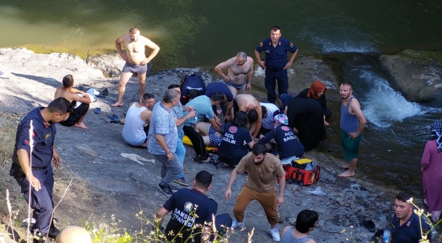 Yılanlı Dere'ye giren genç hayatını kaybetti