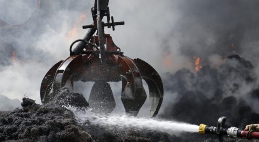 Kocaeli'de geri dönüşüm fabrikasında yangın çıktı!