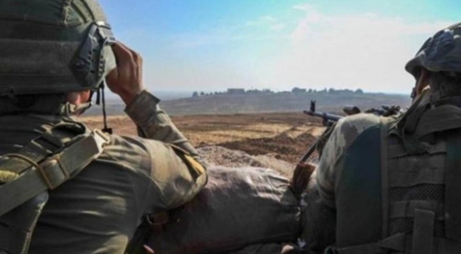 Suriye'de bir terörist teslim oldu