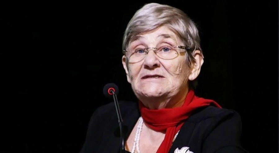 Canan Karatay açıkladı: Karnı dümdüz yapıyor