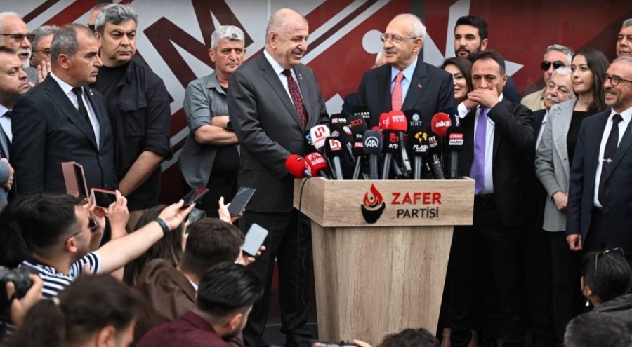 Ümit Özdağ'dan protokol tepkisi: 'Haberimiz yok' diyemezler, hele Meral Akşener...