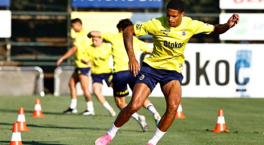 Fenerbahçe ilk resmi maçına yarın çıkıyor