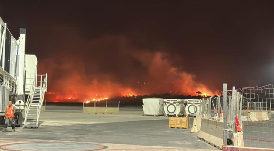 İtalya'da alevler havalimanına yöneldi! Uçuşlar iptal oldu