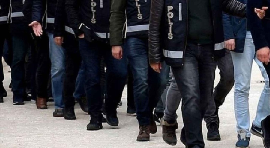 Bursa merkezli 3 ilde aranan şüphelilere yönelik operasyonda 13 kişiye gözaltı