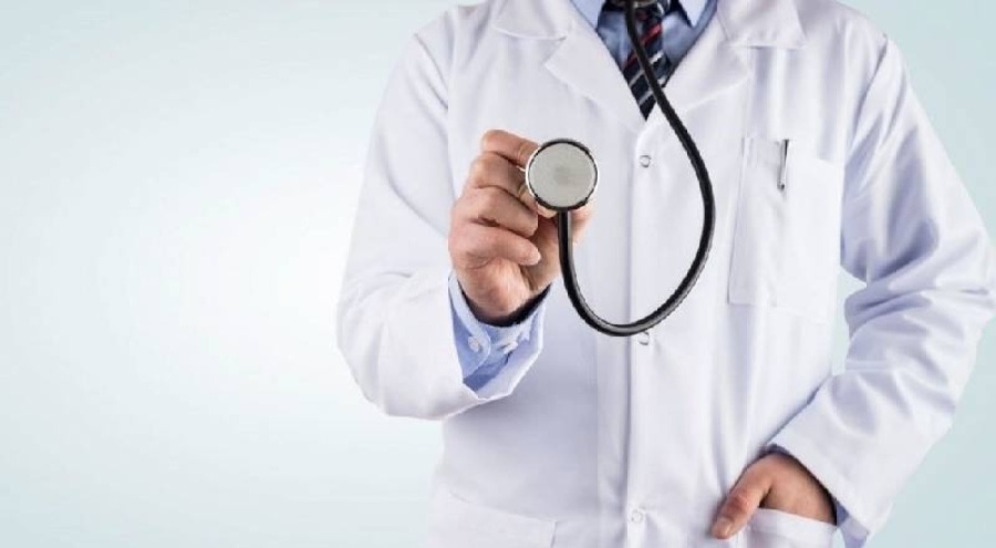 Emekli polisten doktora silahlı saldırı girişimi!