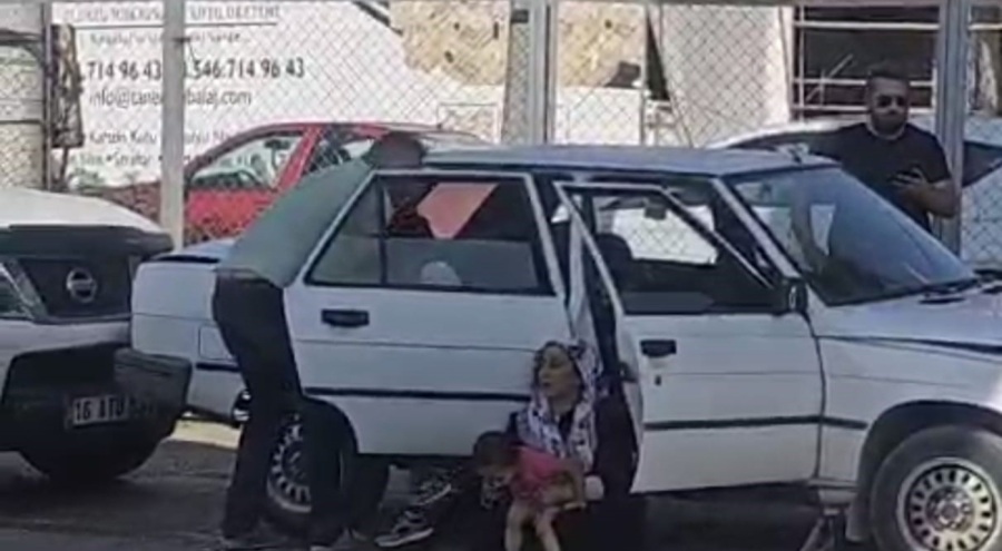 Bursa'da 4 araç birbirine girdi: 4 kişi yaralandı