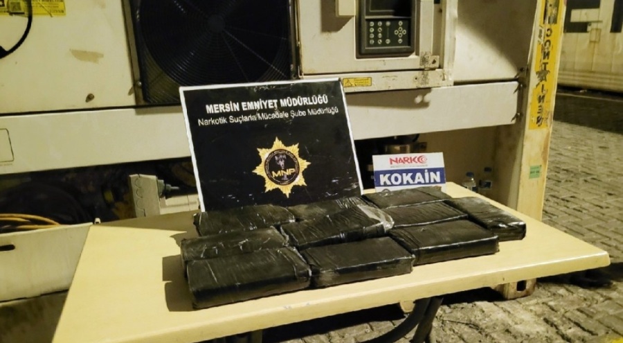 Muz yüklü konteynerden kilolarca kokain çıktı