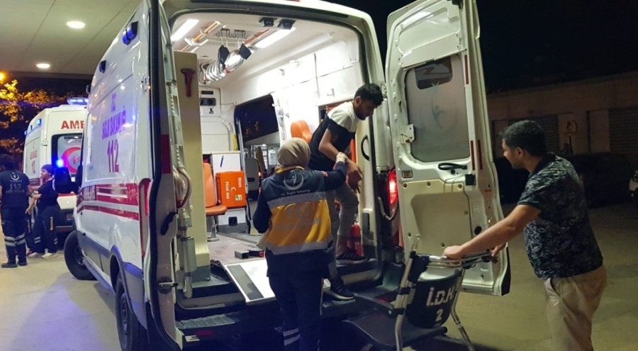 Bursa'da sahipsiz köpek motosiklete saldırdı: 2 kişi yaralandı