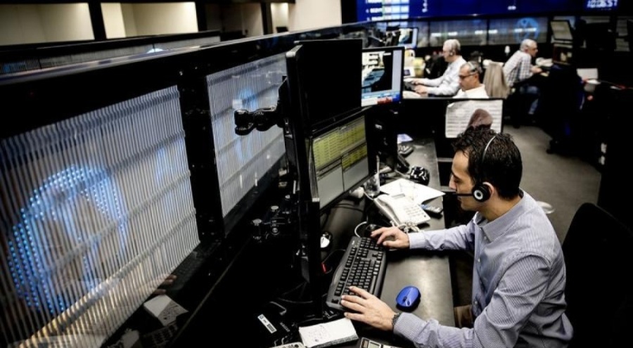 Borsa bugün yatay seyirle başladı