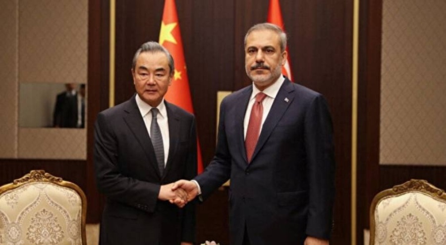 Bakan Fidan, Çinli mevkidaşı ile bir araya geldi