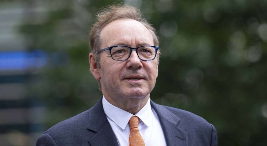 Kevin Spacey, yöneltilen tüm cinsel saldırı suçlamalarından aklandı