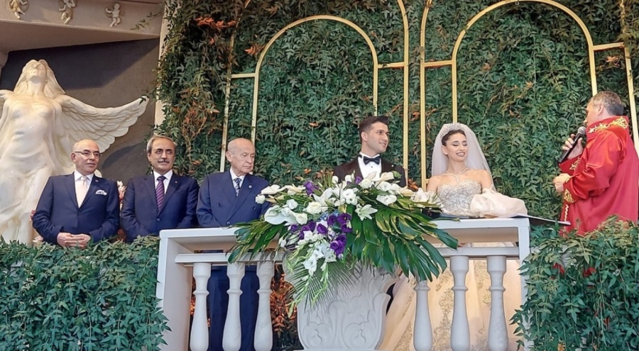 Devlet Bahçeli nikah şahidi oldu