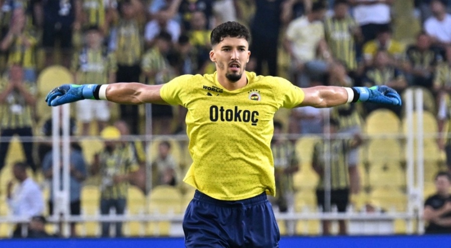 Kaleci Altay Bayındır: Ben işime bakıyorum