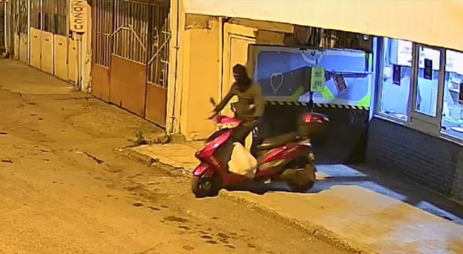 Bursa'da borcu bile bitmeyen motosikleti çaldılar