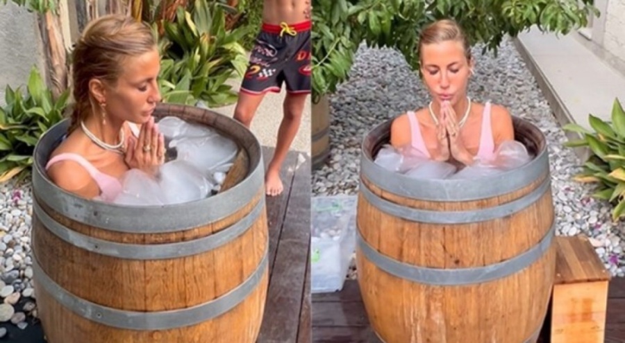 Çağla Şıkel buz dolu fıçıya girdi