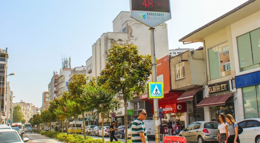 Karacabey'de ekipler yangın riskine karşı teyakkuzda