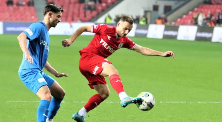 Göztepe, Celil Yüksel'le anlaştı