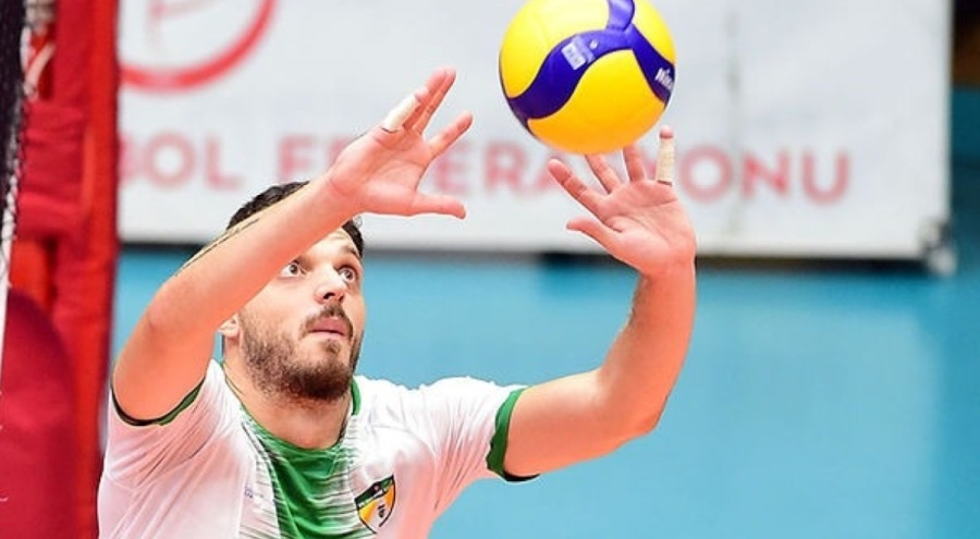 Bursa Büyükşehir Belediyespor Erkek Voleybol Takımı, Orçun Ergün'ü kadrosuna kattı
