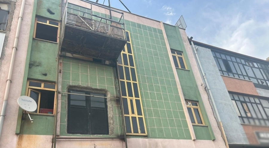 Yük asansörüne başı sıkışan 13 yaşındaki çocuk yaşamını yitirdi