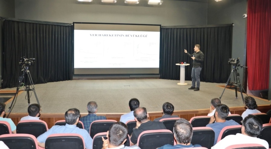 Depremden etkilenen illerde 600'ü aşkın yapı incelendi: Taşıyıcı sistemler çok esnek