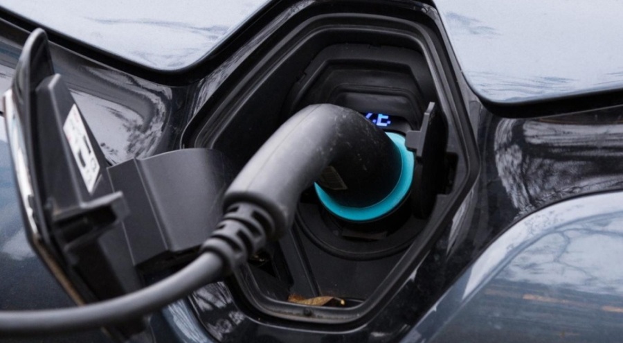 Elektrikli araç şarj istasyonlarına ilişkin karar Resmi Gazete'de! Yer seçimi yapılacak