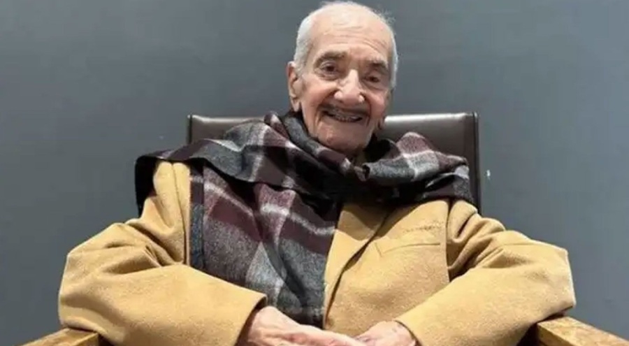 Ünlü senarist Safa Önal yaşamını yitirdi