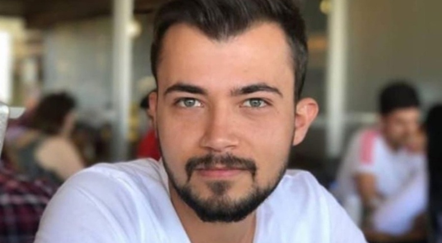 İstanbul'da yolcu taşırken kurşun yağmuruna tutulan taksi şoförü yaşamını yitirdi