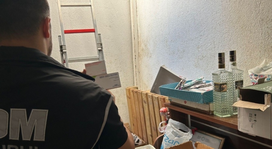 İstanbul'da 5 milyon liralık kaçakçılık operasyonu: 4 gözaltı