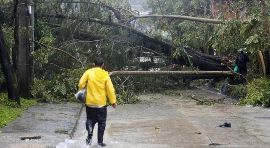 Doksuri Tayfunu 2 kişinin ölümüne neden oldu