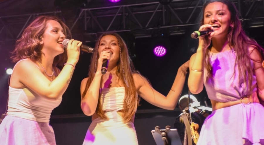 Bursa Karacabey'de ıhlamur festivalinde Samida konseri