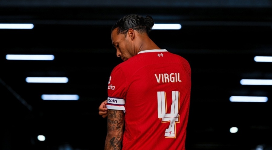 Liverpool'da yeni kaptan Virgil van Dijk oldu!
