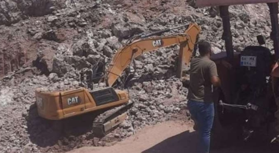 İş makinesine sıkışan işçi feci şekilde öldü