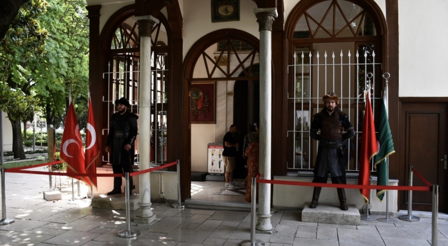 Osman Gazi, vefatının 697'nci yılında Bursa'da anılıyor