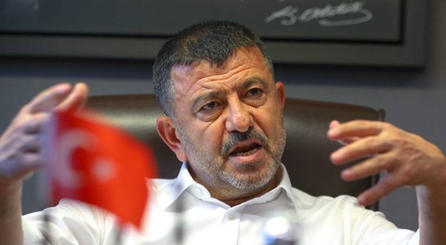 CHP'li Ağbaba'dan Davutoğlu'na: Keşke ayrı listeden girseymiş, herkes de oy oranını görseymiş