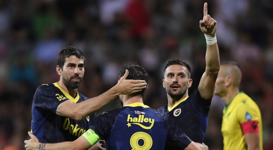 Fenerbahçe, Zimbru'yu 4-0 yendi!