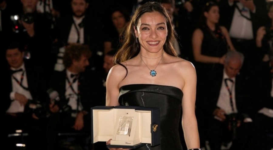 Merve Dizdar: Sosyal medyadan teklif de gelmiyor zaten