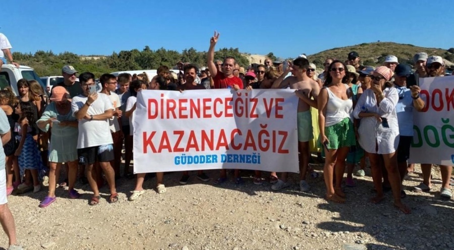 Çeşme'deki doğal sit alanı 'beach club' olacak
