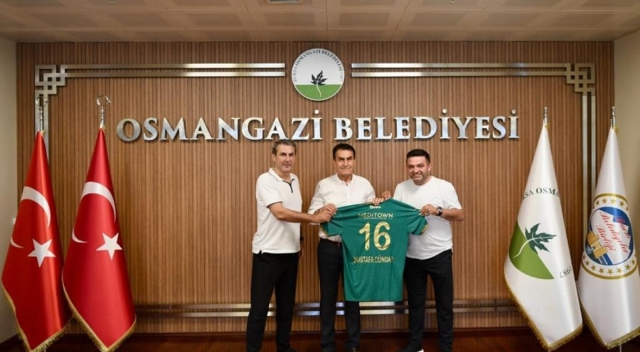 Bursaspor, Osmangazi Belediye Başkanı Mustafa Dündar'ı ziyaret etti